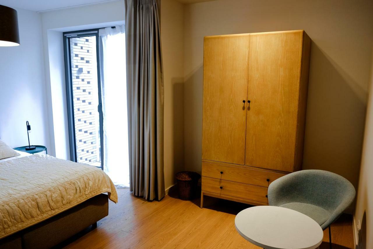 Modern Appartment In The Heart Of Gent Bagian luar foto