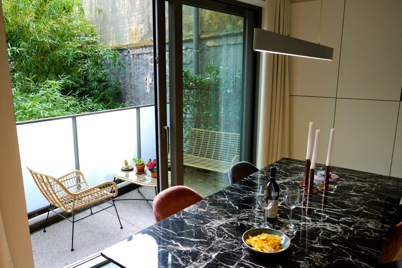 Modern Appartment In The Heart Of Gent Bagian luar foto