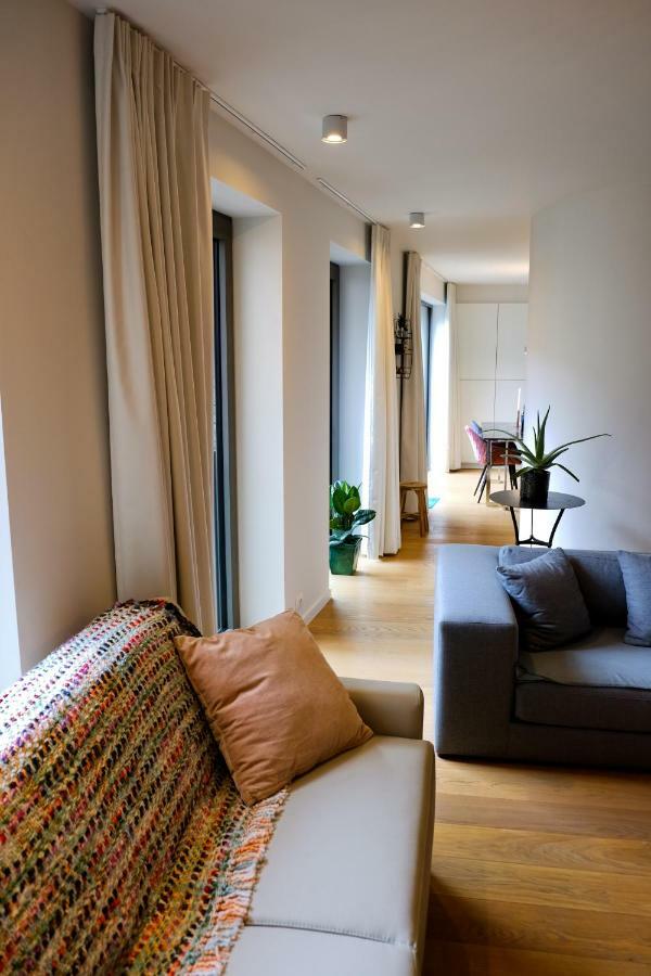 Modern Appartment In The Heart Of Gent Bagian luar foto